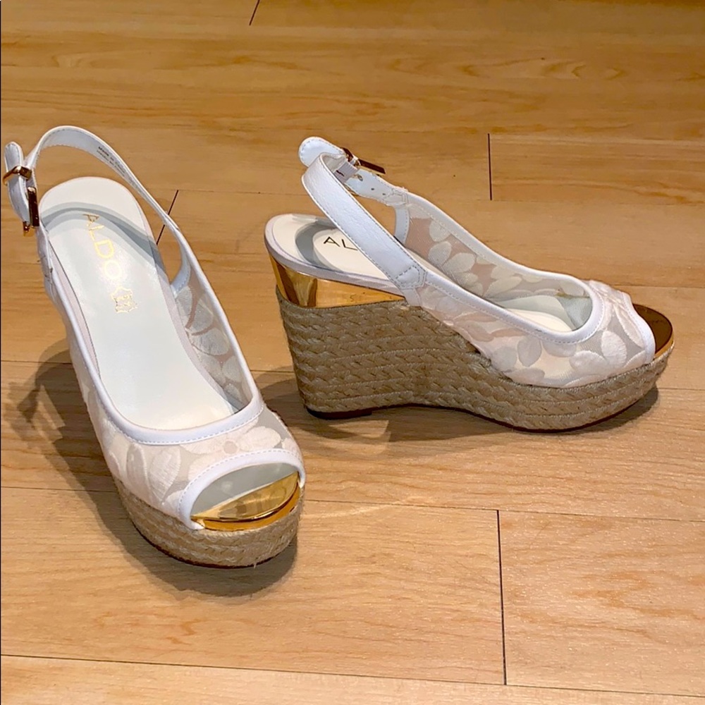 Aldo size 8 W wedges